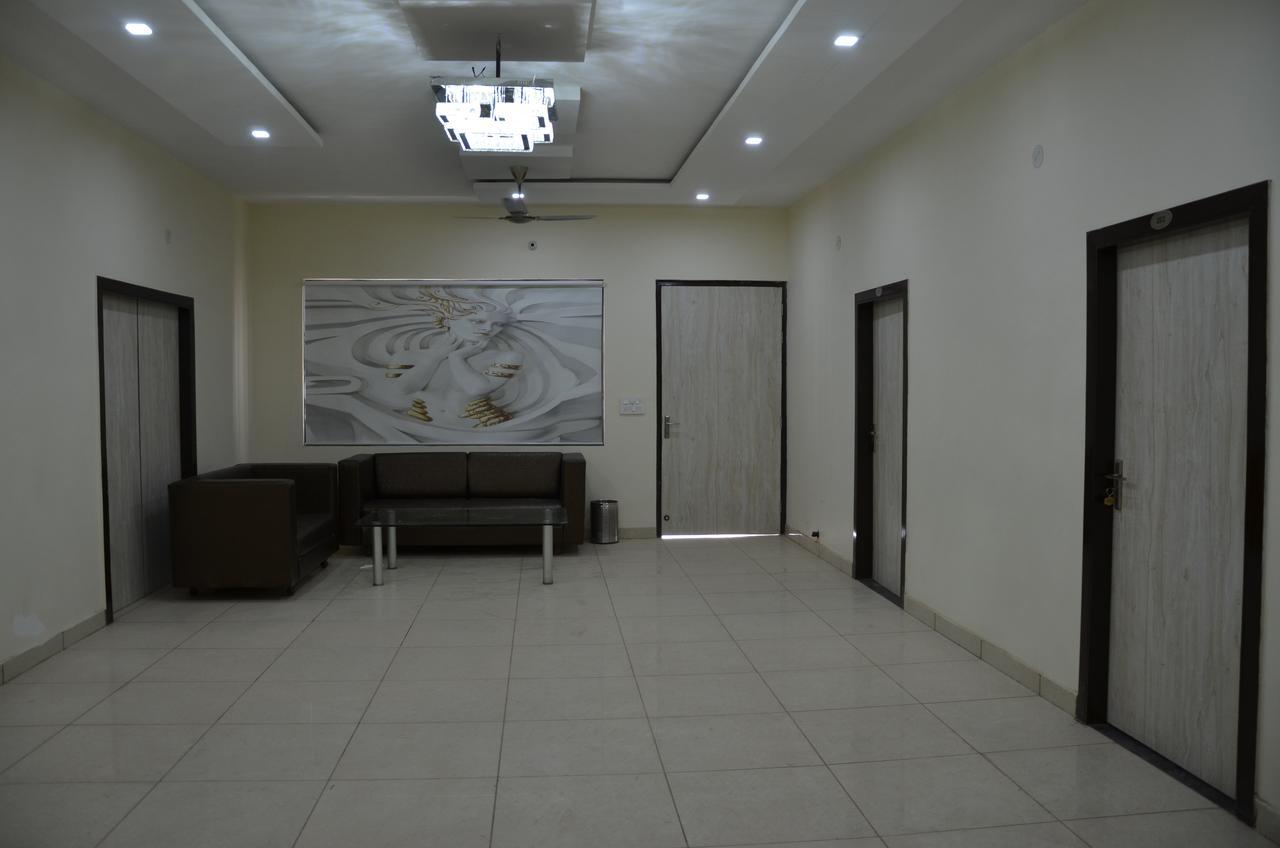 Heaven Blu Hotel & Resort 阿姆利则 外观 照片
